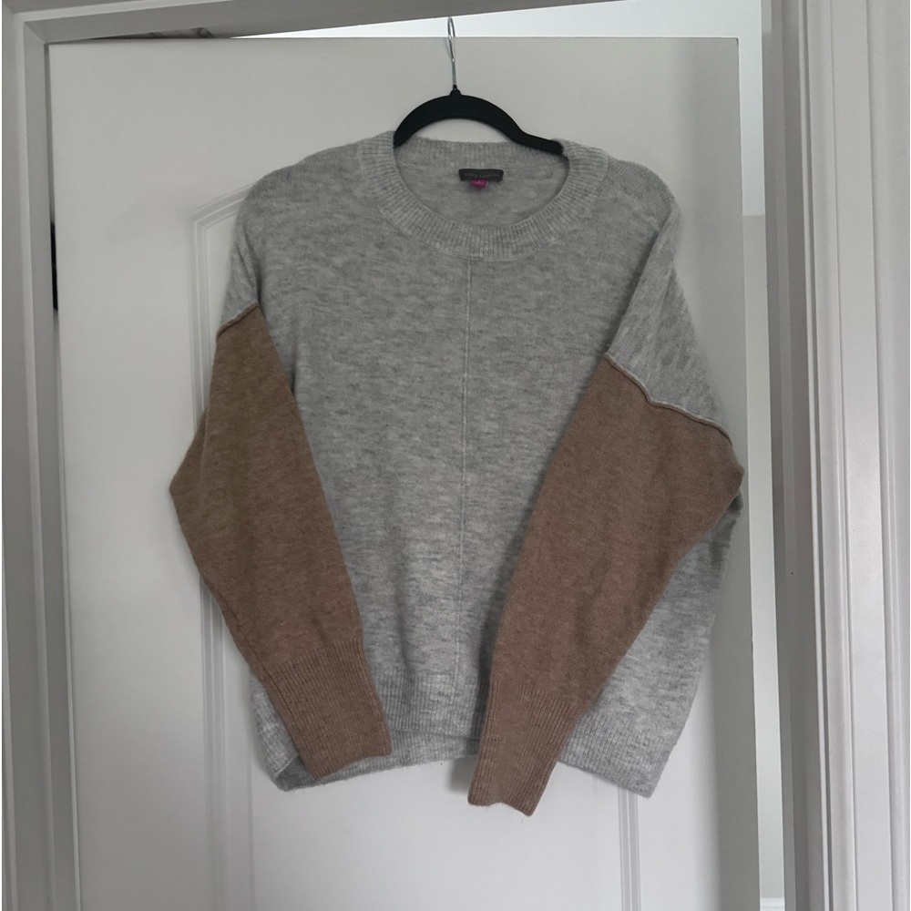 Vince Camuto Sweater - Size L